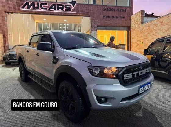 FORD RANGER 3.2 STORM 4X4 CD 20V DIESEL 4P AUTOMÁTICO FORD RANGER 3.2 STORM 4X4 CD 20V DIESEL 4P AUTOMÁTICO